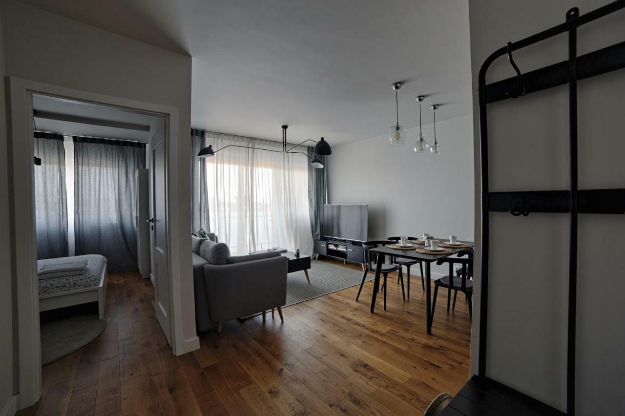 One Apartment Śrem Esterno foto