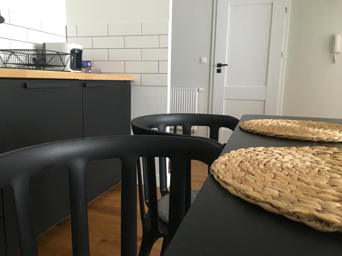One Apartment Śrem Esterno foto